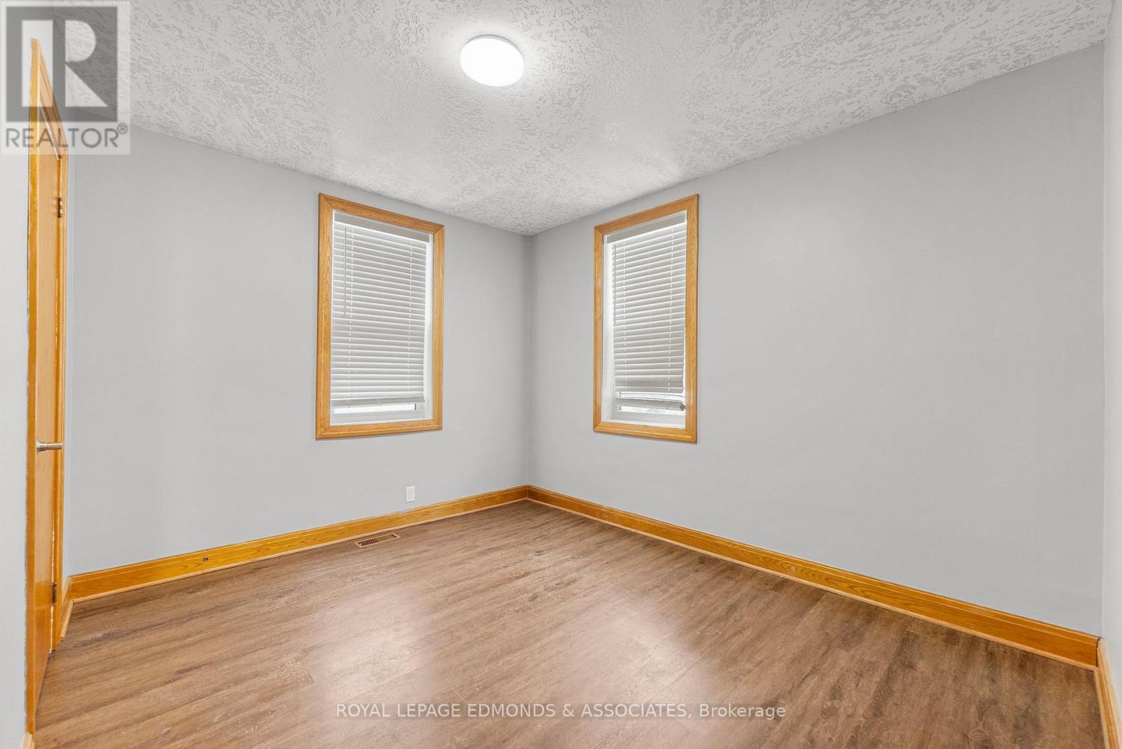 87 Dickson Street, Pembroke, Ontario  K8A 2W8 - Photo 11 - X12934140