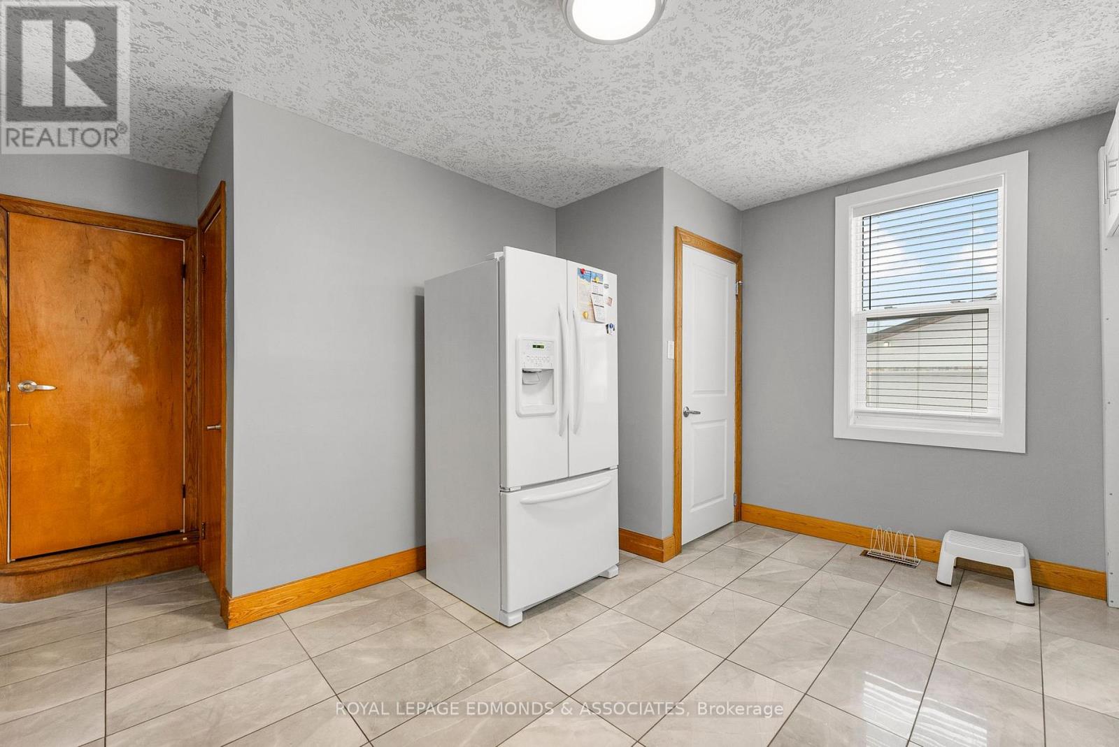 87 Dickson Street, Pembroke, Ontario  K8A 2W8 - Photo 13 - X12934140