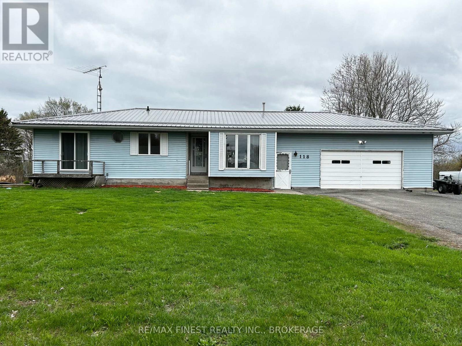 118 QUABBIN ROAD, Leeds and the Thousand Islands, Ontario