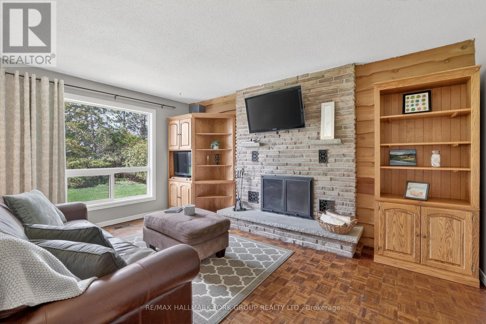 16 Wenderly Drive, Aurora, Ontario  L4G 1V4 - Photo 18 - N13070950