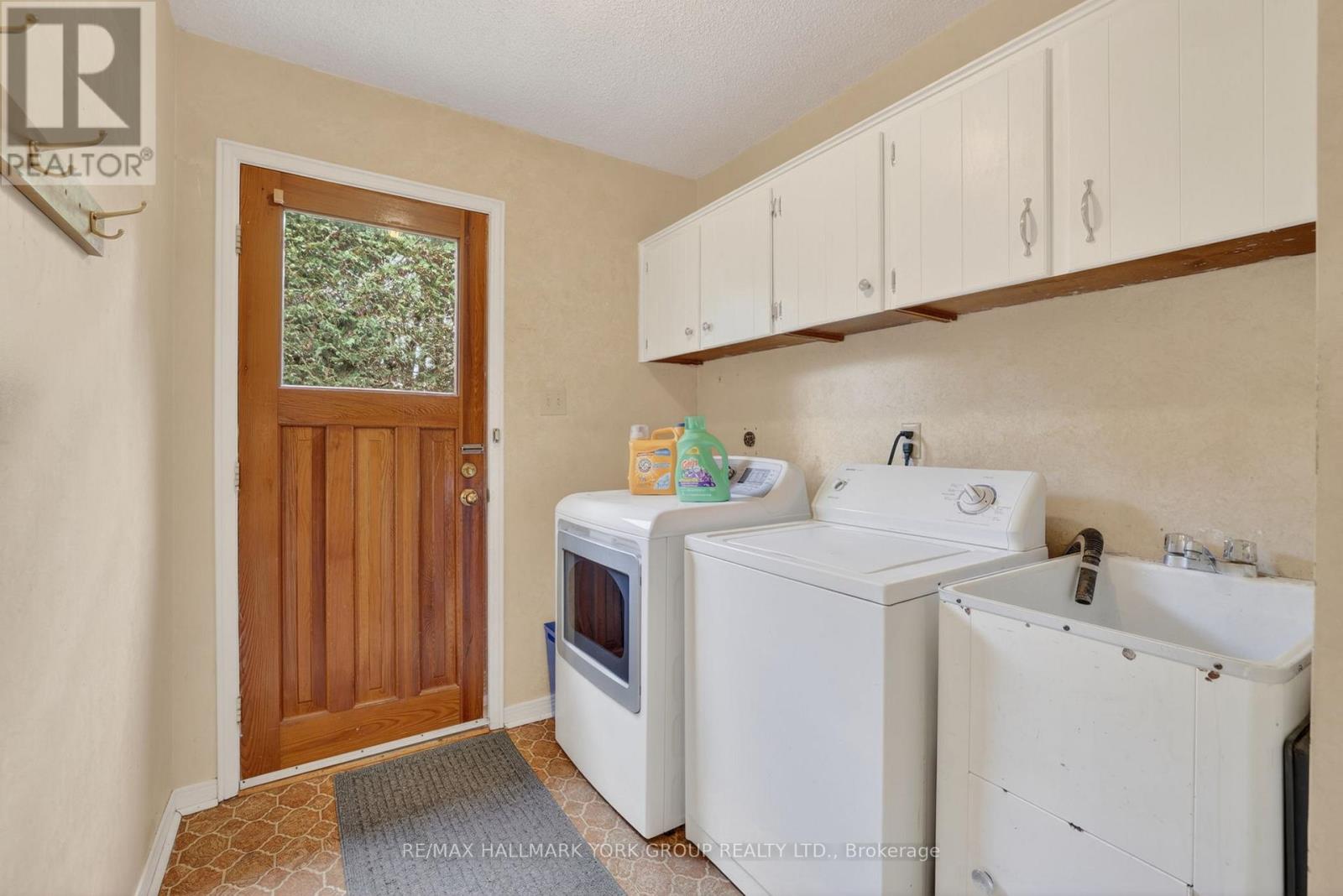 16 Wenderly Drive, Aurora, Ontario  L4G 1V4 - Photo 22 - N13070950