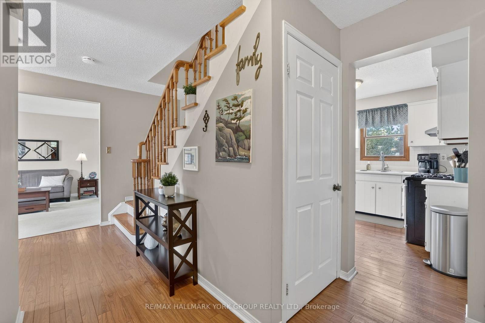 16 Wenderly Drive, Aurora, Ontario  L4G 1V4 - Photo 23 - N13070950