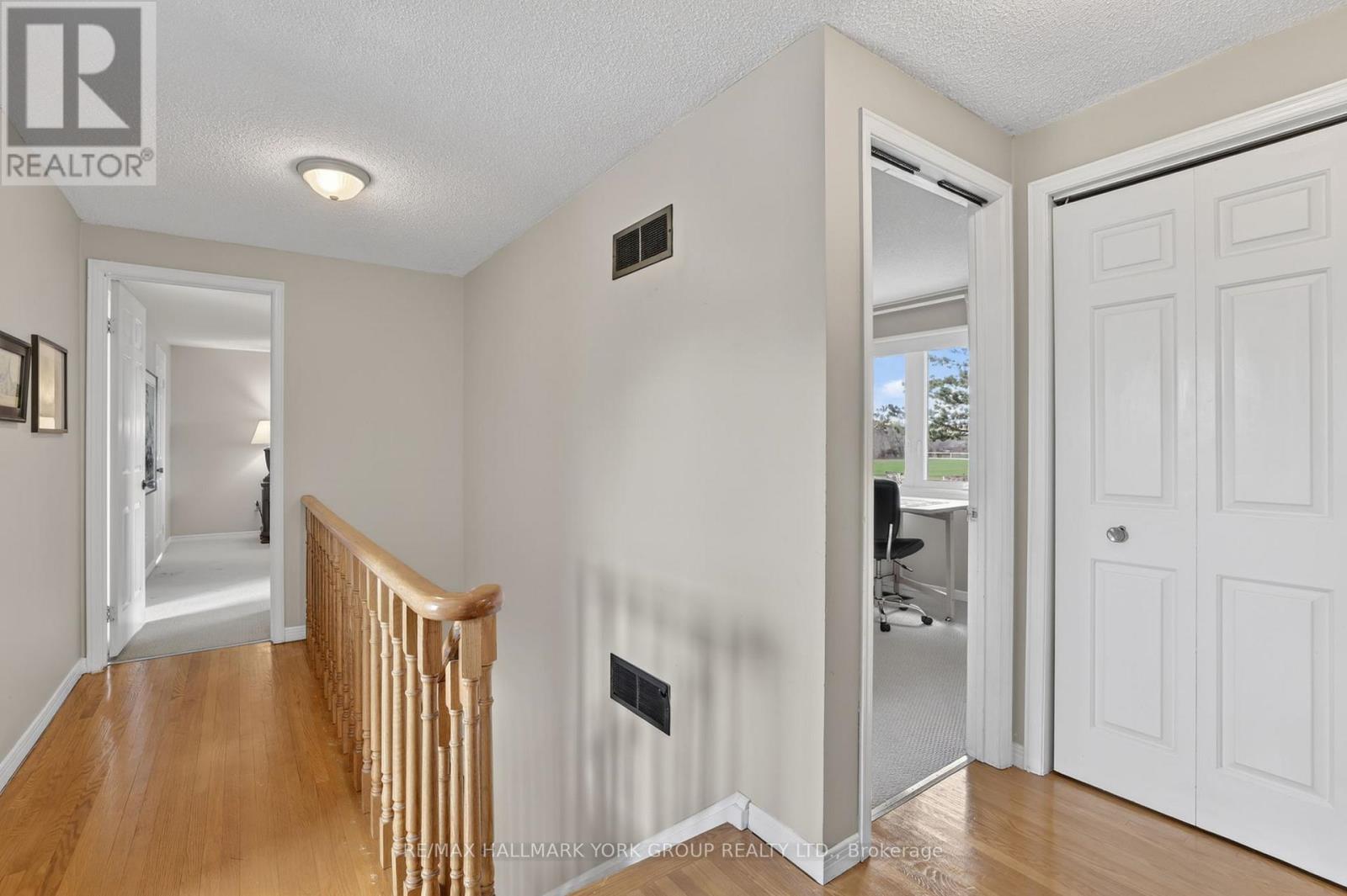 16 Wenderly Drive, Aurora, Ontario  L4G 1V4 - Photo 24 - N13070950