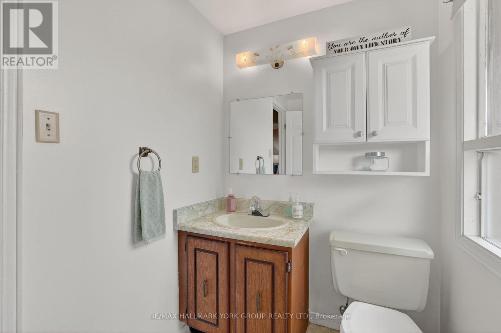 16 Wenderly Drive, Aurora, Ontario  L4G 1V4 - Photo 29 - N13070950