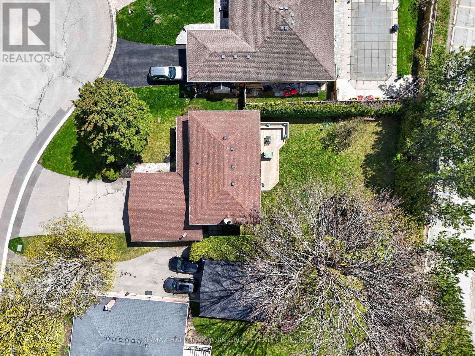 16 Wenderly Drive, Aurora, Ontario  L4G 1V4 - Photo 47 - N13070950