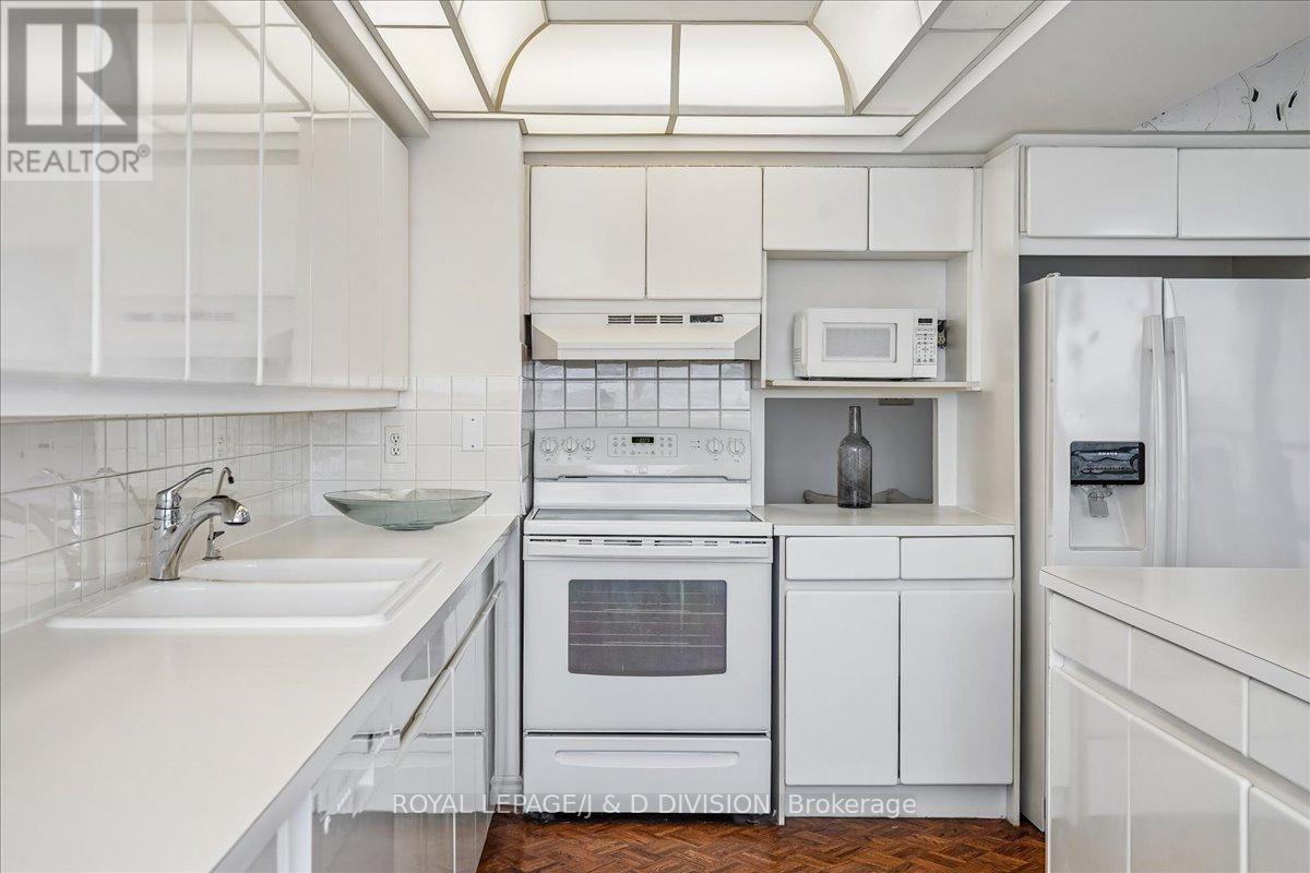 1404 - 343 Clark Avenue W, Vaughan (Crestwood-Springfarm-Yorkhill), Ontario  L4J 7K5 - Photo 19 - N13071050