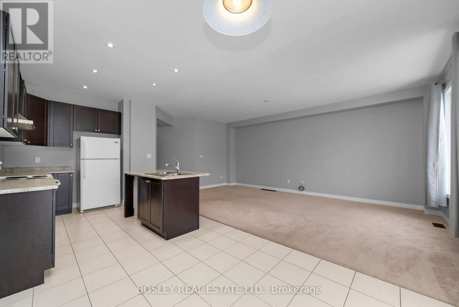 24 Schwalm Crescent, New Tecumseth (Tottenham), Ontario  L0G 1W0 - Photo 6 - N13071242