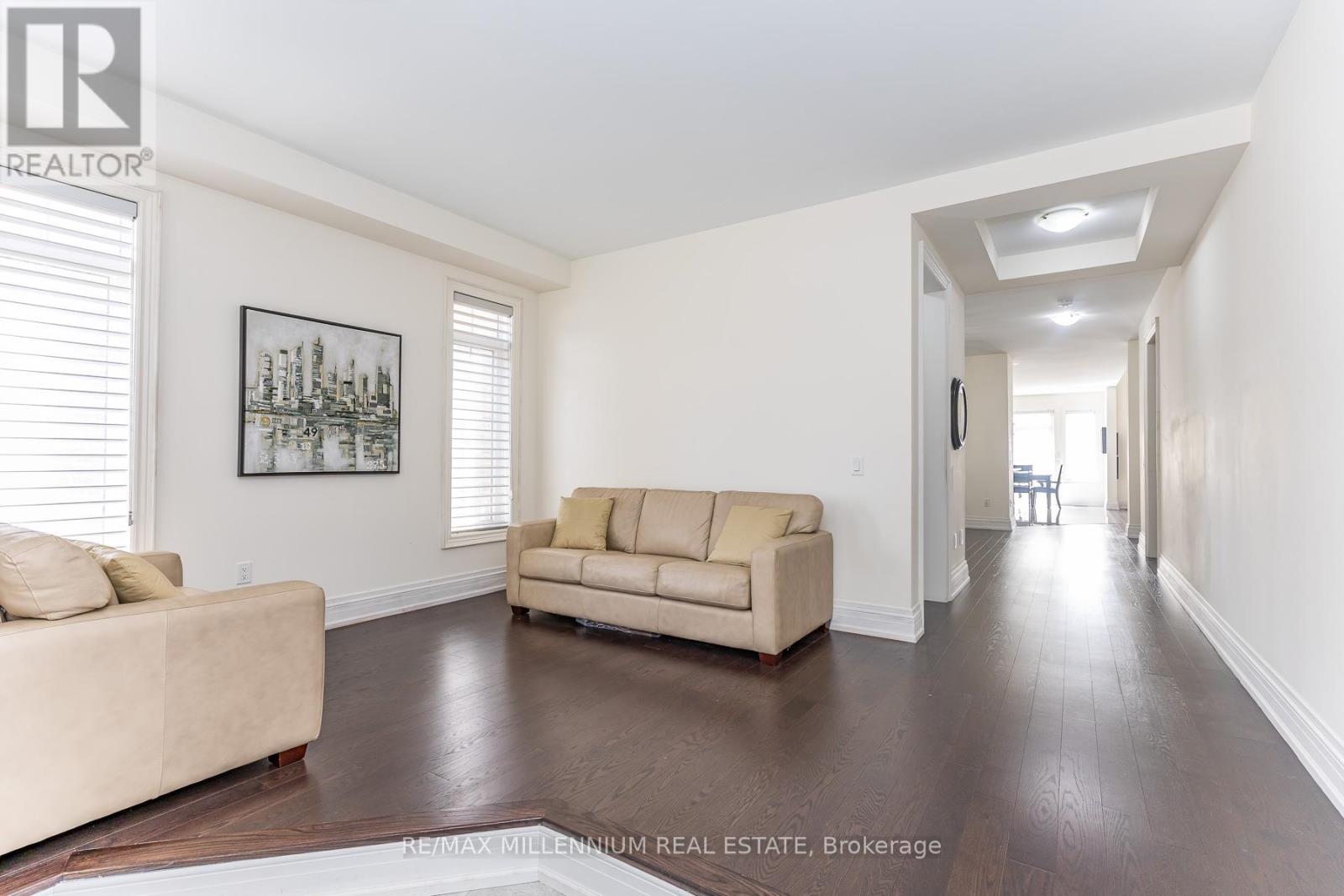 11 Algoma Drive, Vaughan, Ontario  L4H 4H6 - Photo 11 - N13071268