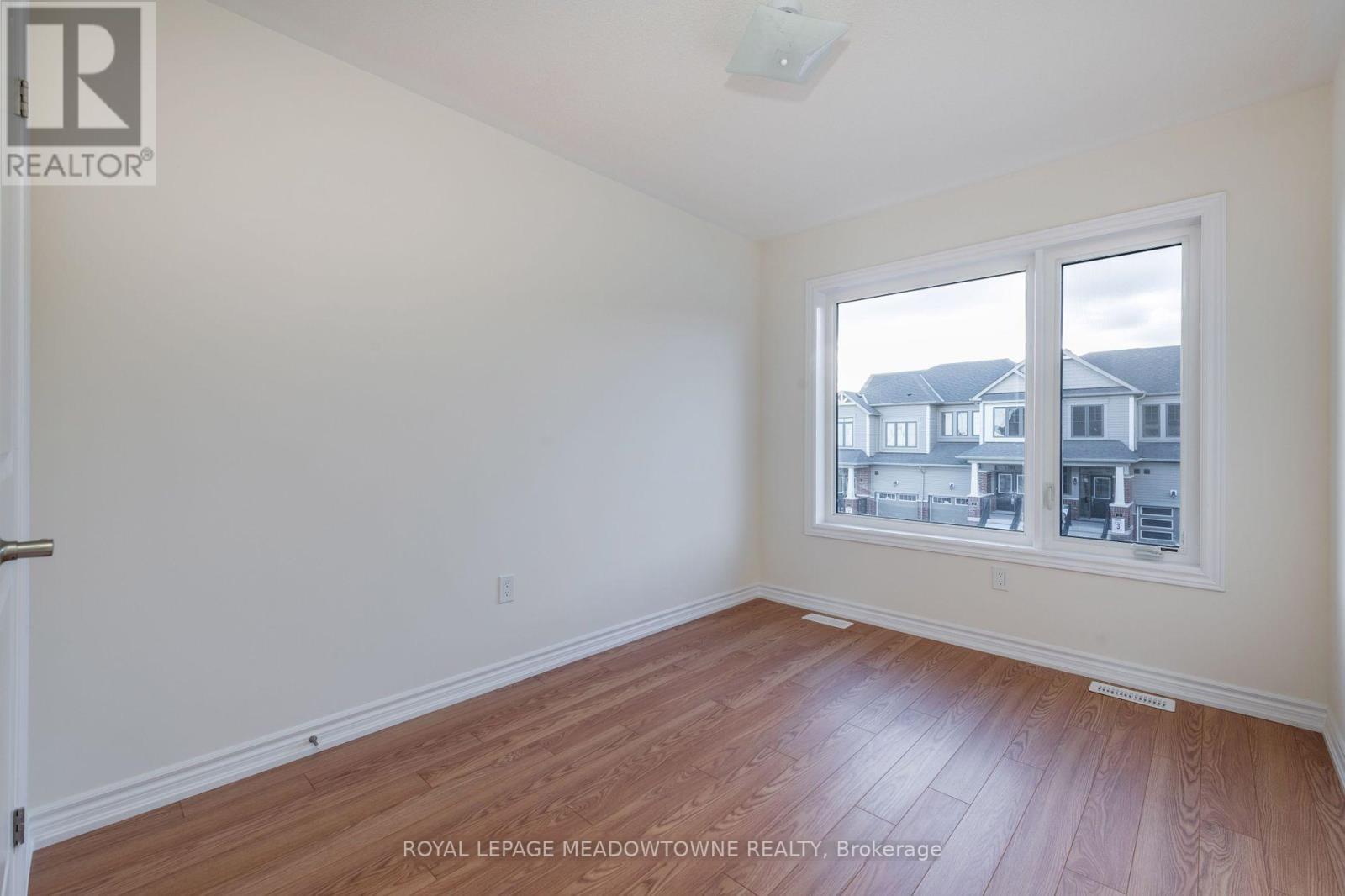 6 Prudhoe Terrace, Barrie, Ontario  L9S 2Z8 - Photo 25 - S13070894