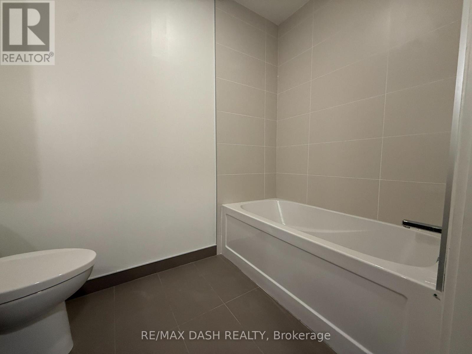 104 - 10 Deerlick Court, Toronto, Ontario  M3A 0A7 - Photo 8 - C12883176