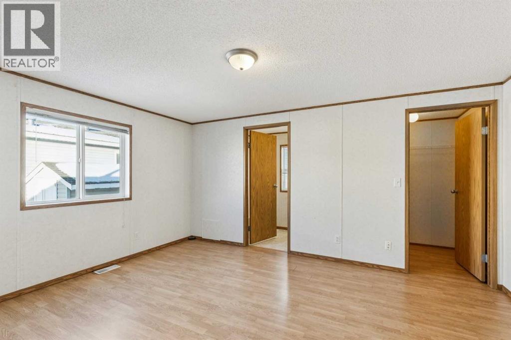 512, 3223 83 Street NW, Calgary, Alberta  T3B 5N7 - Photo 13 - A2283933