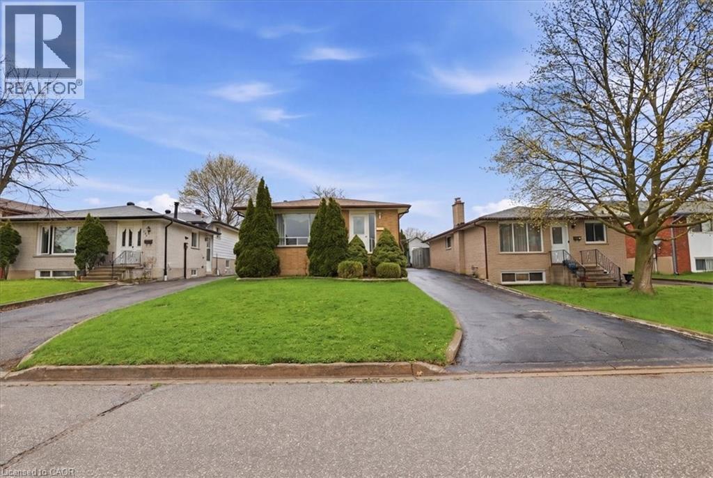 43 Faial Road, Cambridge, Ontario  N1R 6Y1 - Photo 2 - 40825455