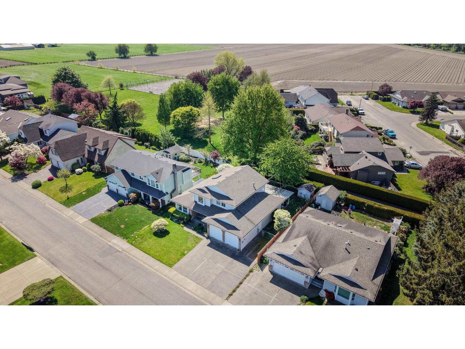 6915 COACH LAMP DRIVE|Sardis West Vedder, Chilliwack, British Columbia