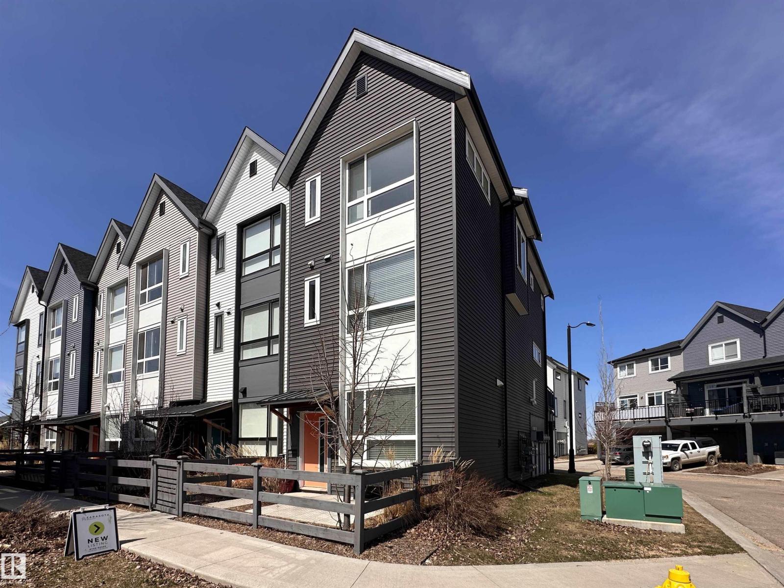 #21 100 JENSEN LAKES BV, st. albert, Alberta