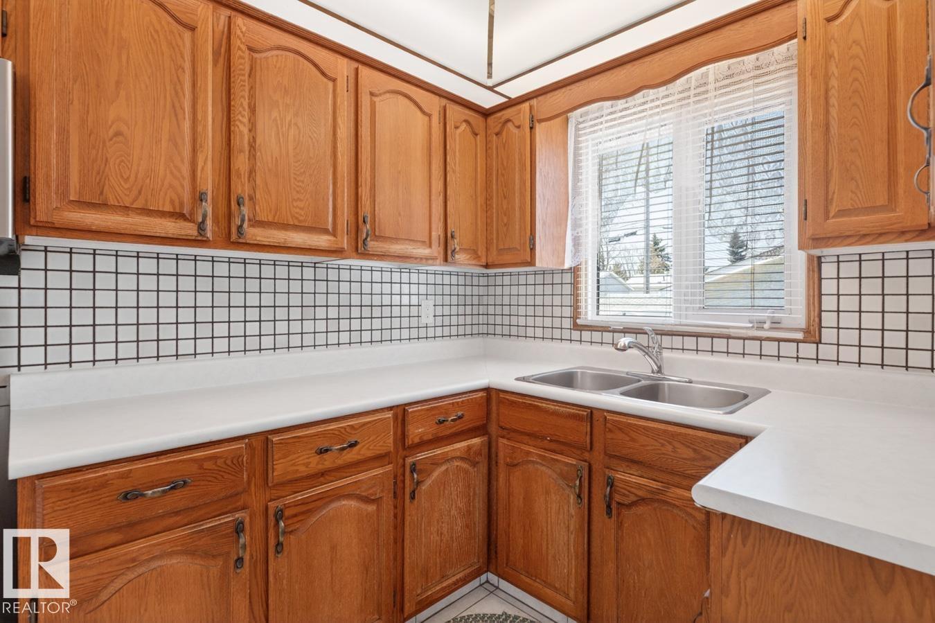 13516 120 St Nw, Edmonton, Alberta  T5E 5P7 - Photo 12 - E4485265