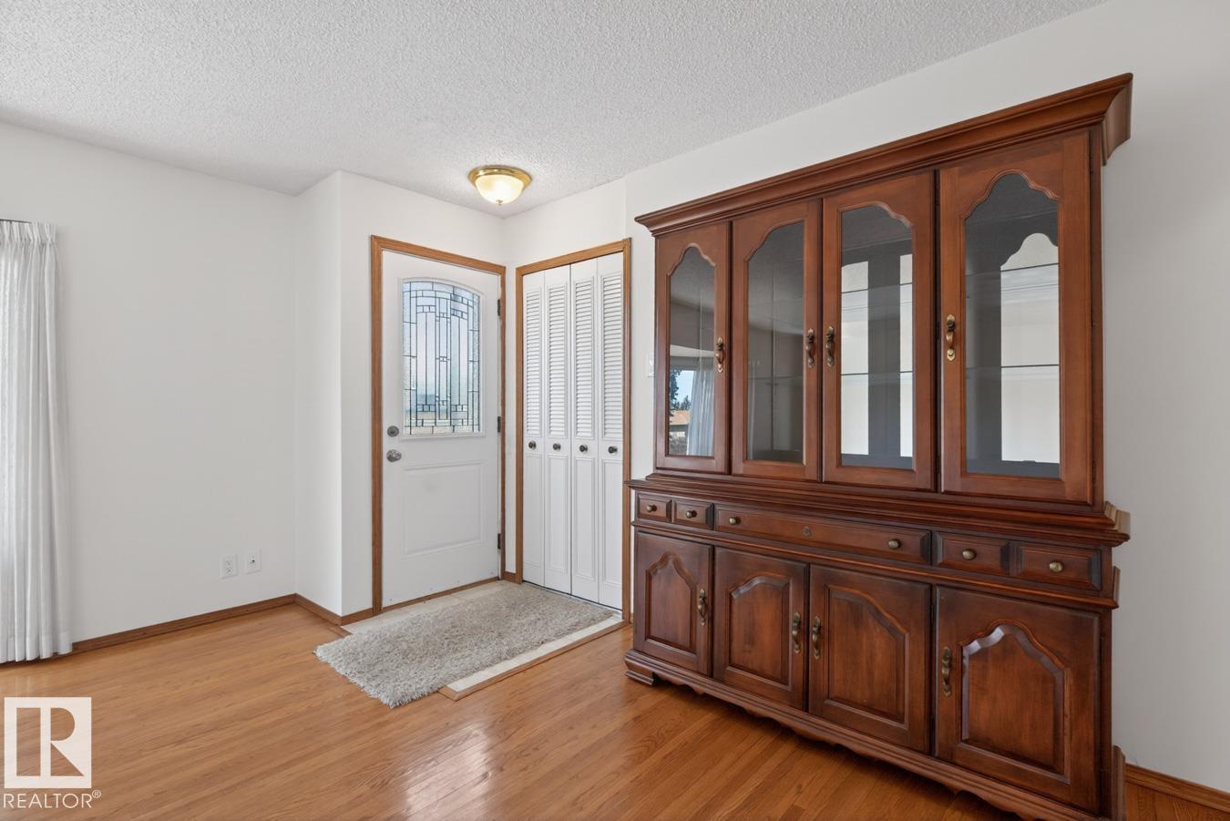 13516 120 St Nw, Edmonton, Alberta  T5E 5P7 - Photo 3 - E4485265