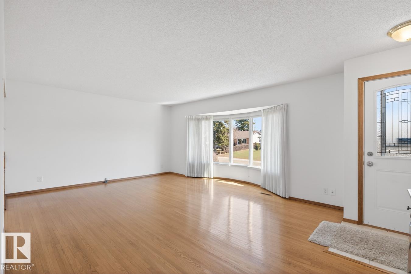 13516 120 St Nw, Edmonton, Alberta  T5E 5P7 - Photo 4 - E4485265