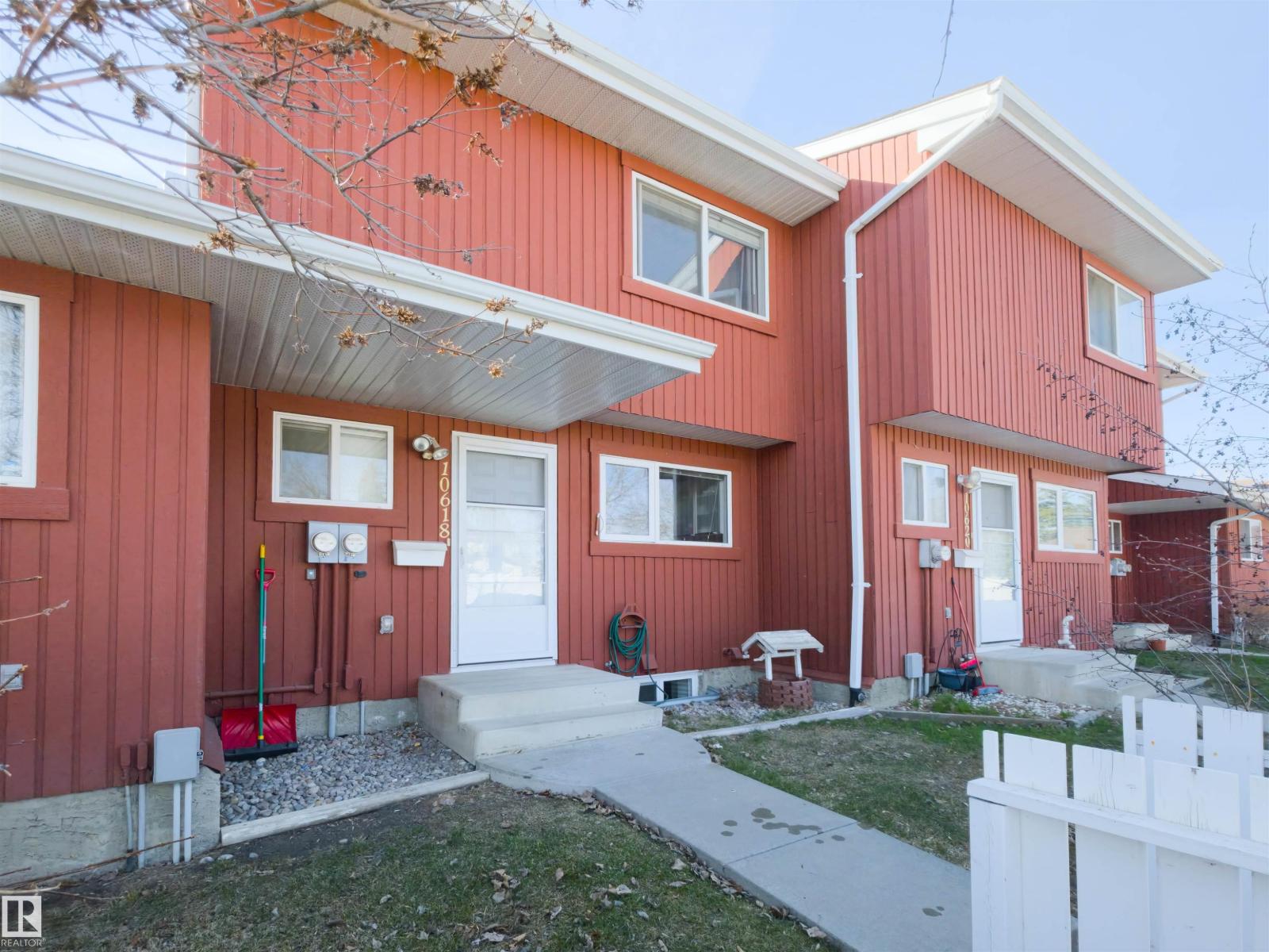 10618 BEAUMARIS RD NW, edmonton, Alberta