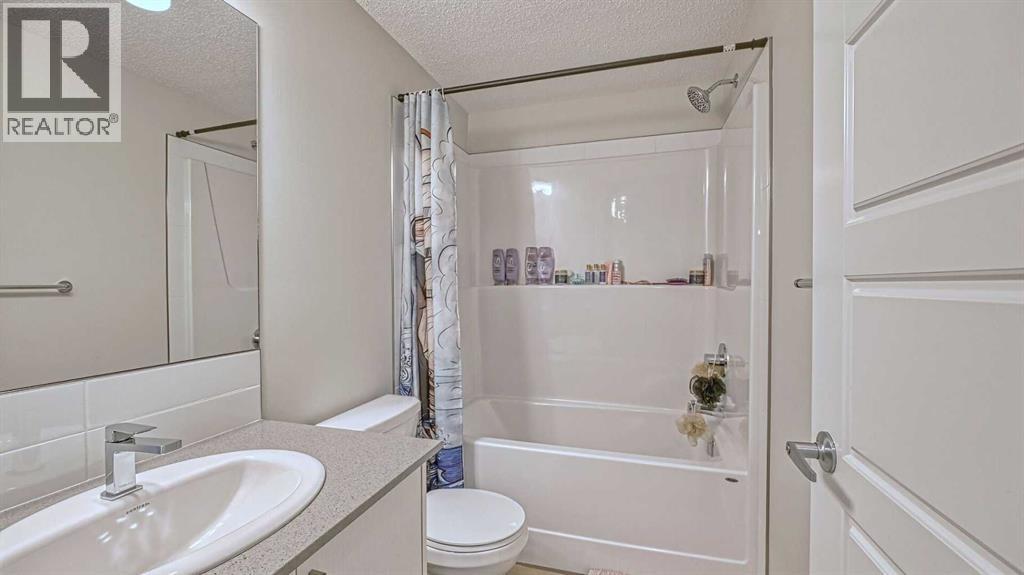 417 Cranbrook Square SE, Calgary, Alberta  T3M 3K8 - Photo 9 - A2304512