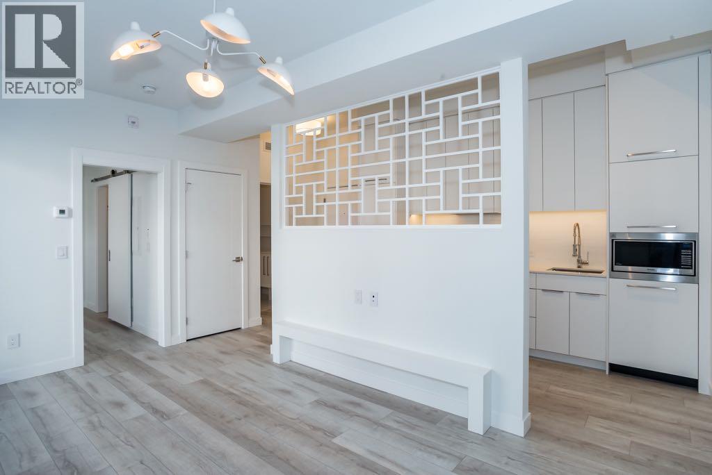 317, 3130 Thirsk Street NW, Calgary, Alberta  T3B 6H4 - Photo 5 - A2306987