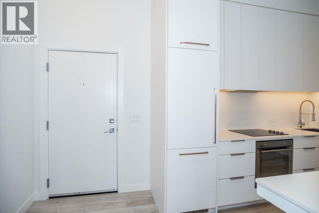 317, 3130 Thirsk Street NW, Calgary, Alberta  T3B 6H4 - Photo 3 - A2306987