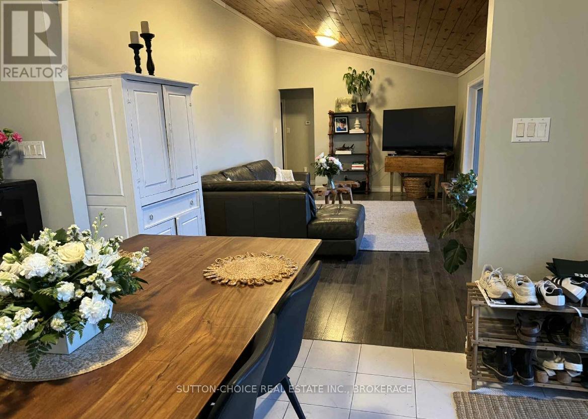 411 Jocko Point Road, North Bay, Ontario  P1B 8G5 - Photo 14 - X13067262