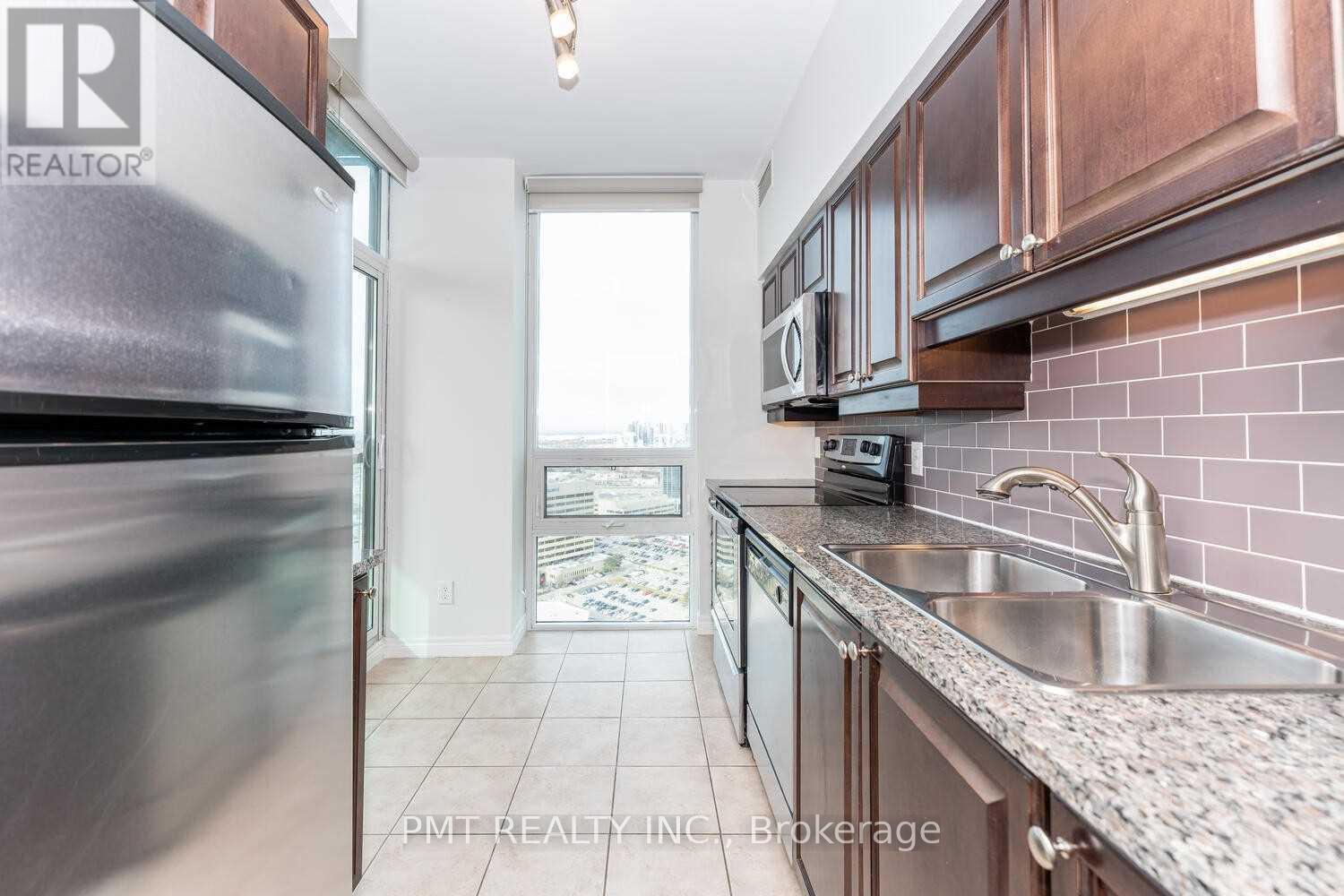 3708 - 208 Enfield Place, Mississauga, Ontario  L5B 0G8 - Photo 9 - W13070880
