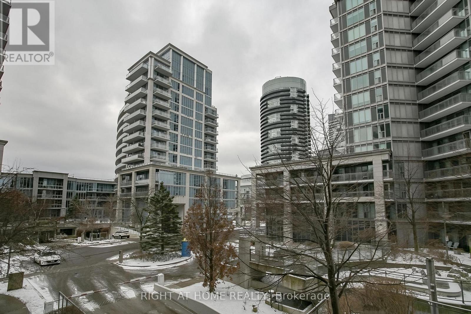 217 - 2119 Lake Shore Boulevard W, Toronto, Ontario  M8V 4E8 - Photo 49 - W13070914