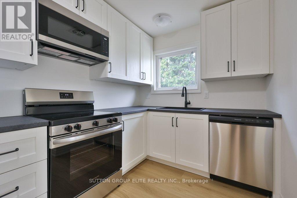 1488 Swanage Crescent SW, Mississauga, Ontario  L5J 3N8 - Photo 11 - W13070972