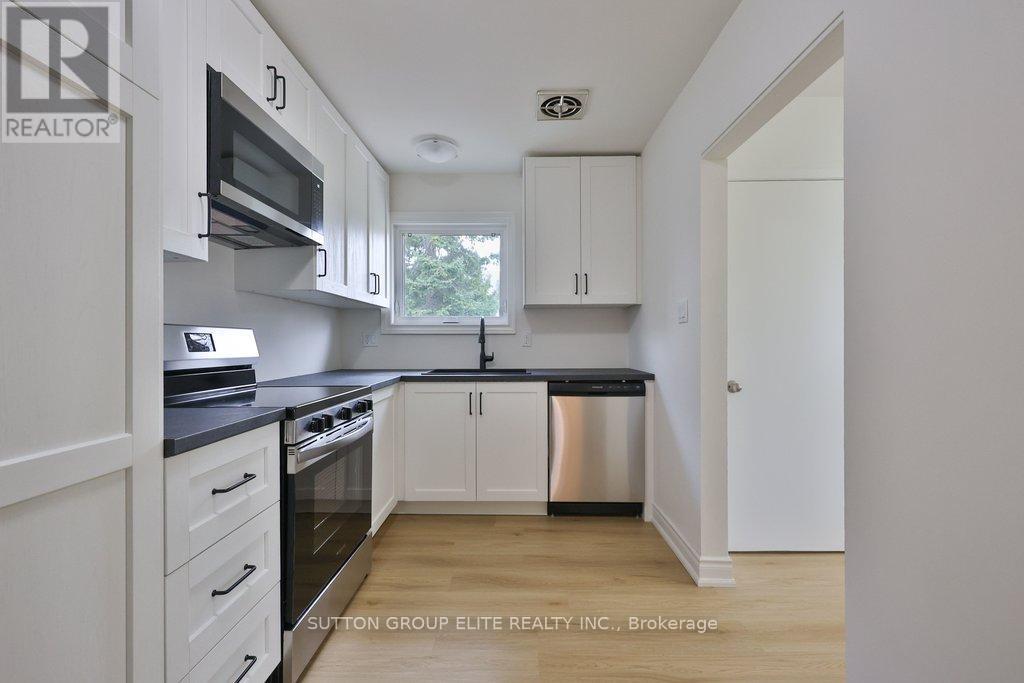 1488 Swanage Crescent SW, Mississauga, Ontario  L5J 3N8 - Photo 12 - W13070972