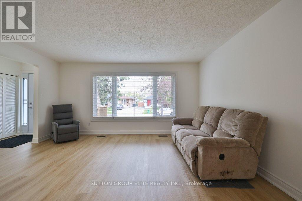1488 Swanage Crescent SW, Mississauga, Ontario  L5J 3N8 - Photo 15 - W13070972