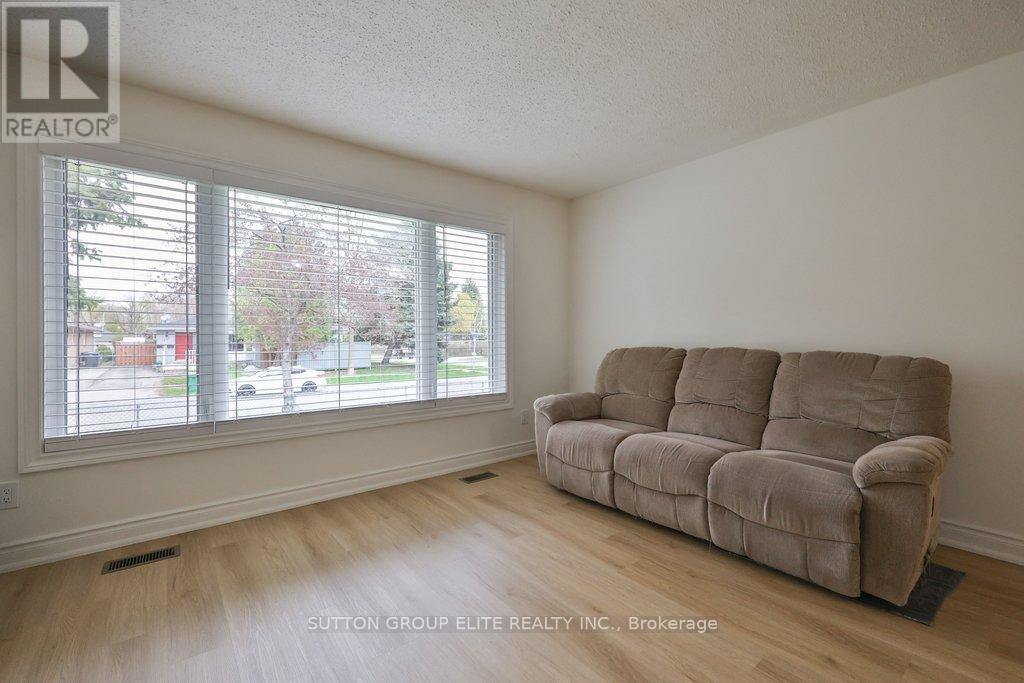 1488 Swanage Crescent SW, Mississauga, Ontario  L5J 3N8 - Photo 17 - W13070972