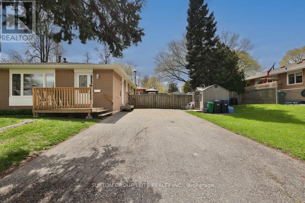 1488 Swanage Crescent SW, Mississauga, Ontario  L5J 3N8 - Photo 4 - W13070972