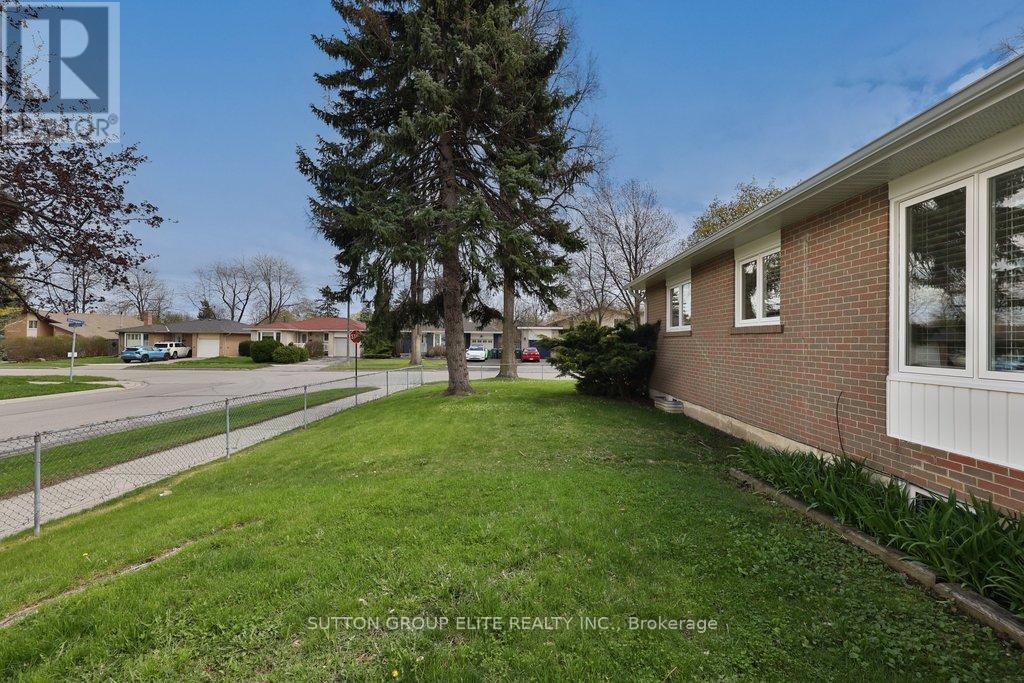 1488 Swanage Crescent SW, Mississauga, Ontario  L5J 3N8 - Photo 47 - W13070972