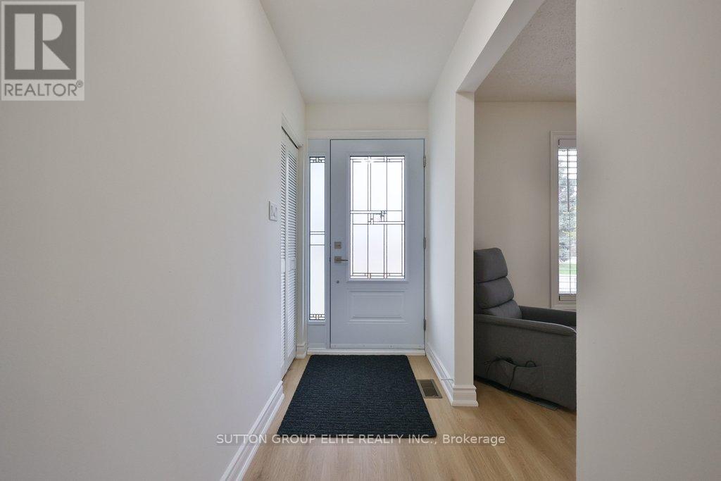 1488 Swanage Crescent SW, Mississauga, Ontario  L5J 3N8 - Photo 7 - W13070972