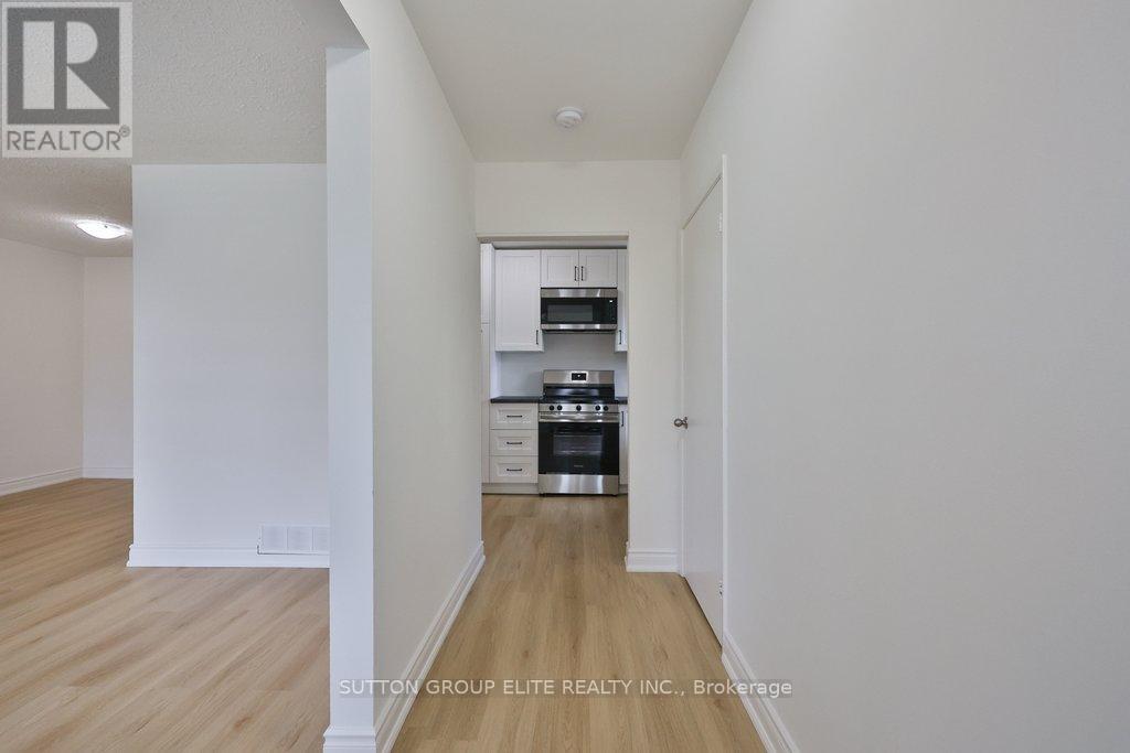1488 Swanage Crescent SW, Mississauga, Ontario  L5J 3N8 - Photo 9 - W13070972