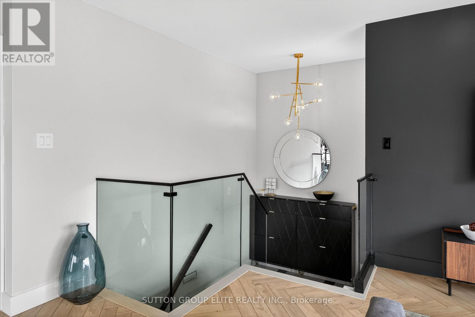 19 Hardwick Court, Toronto, Ontario  M9C 4G5 - Photo 2 - W13070974