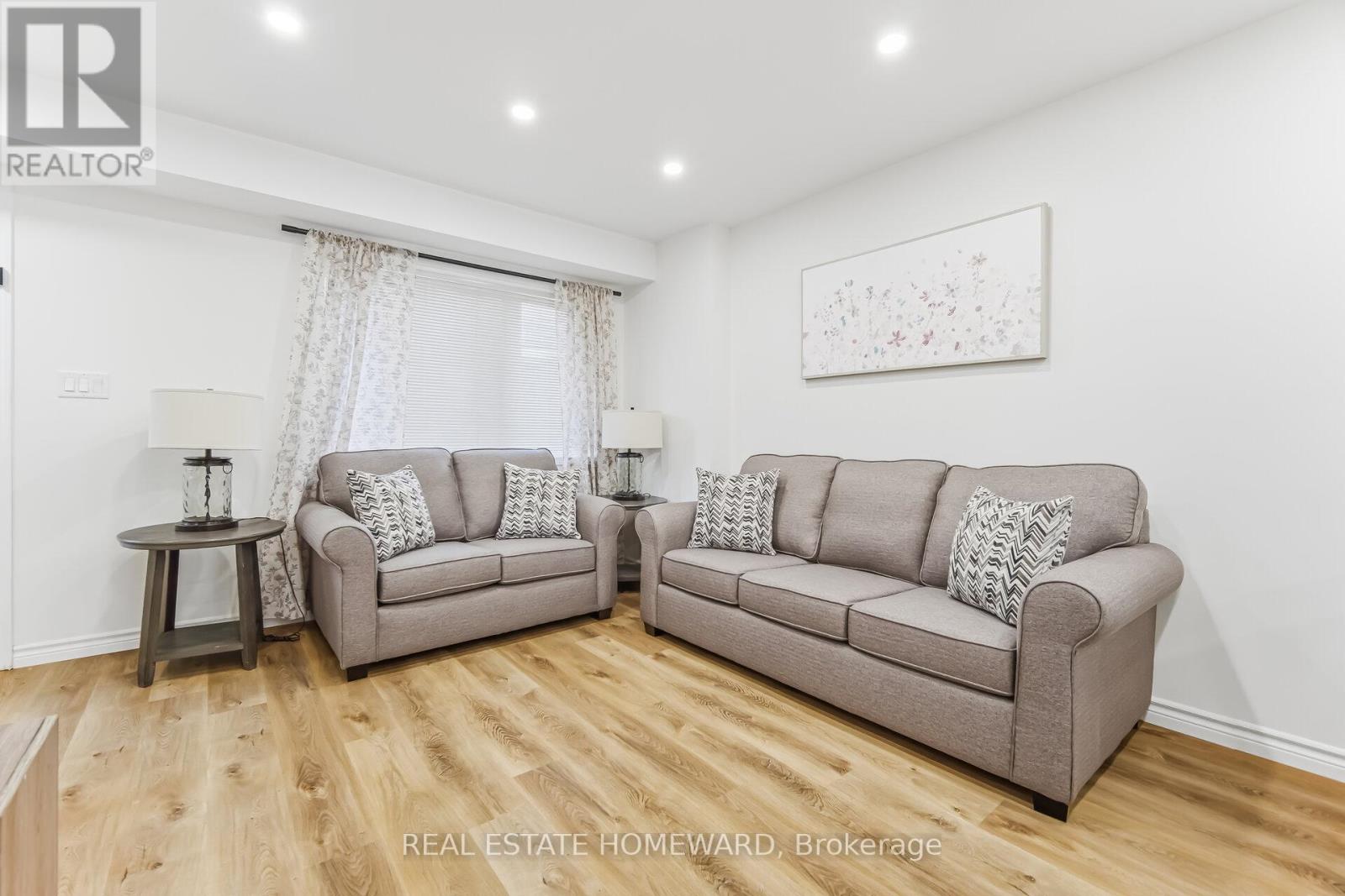 2 - 59 Mclaughlin Road N, Brampton, Ontario  L6X 1Y7 - Photo 14 - W13071004