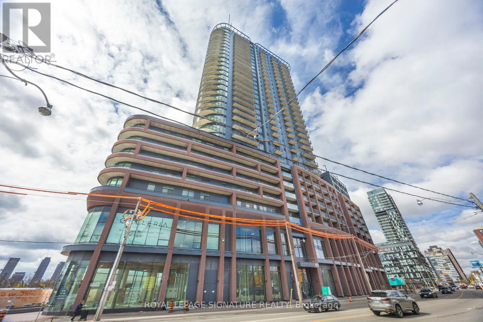 1602 - 1185 Dupont Street, Toronto, Ontario  M6H 0G5 - Photo 4 - W13071010