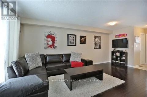2584 Valleyridge Drive, Oakville, Ontario  L6M 5H5 - Photo 5 - W13071022