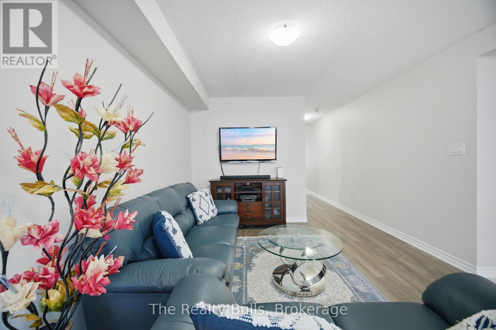 37 Lothbury Drive NW, Brampton, Ontario  L7A 4G6 - Photo 11 - W13071156