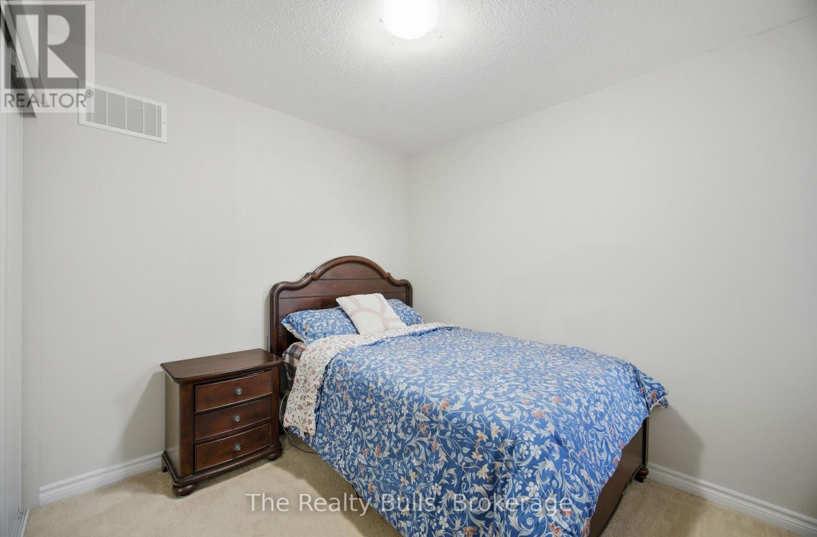 37 Lothbury Drive NW, Brampton, Ontario  L7A 4G6 - Photo 31 - W13071156