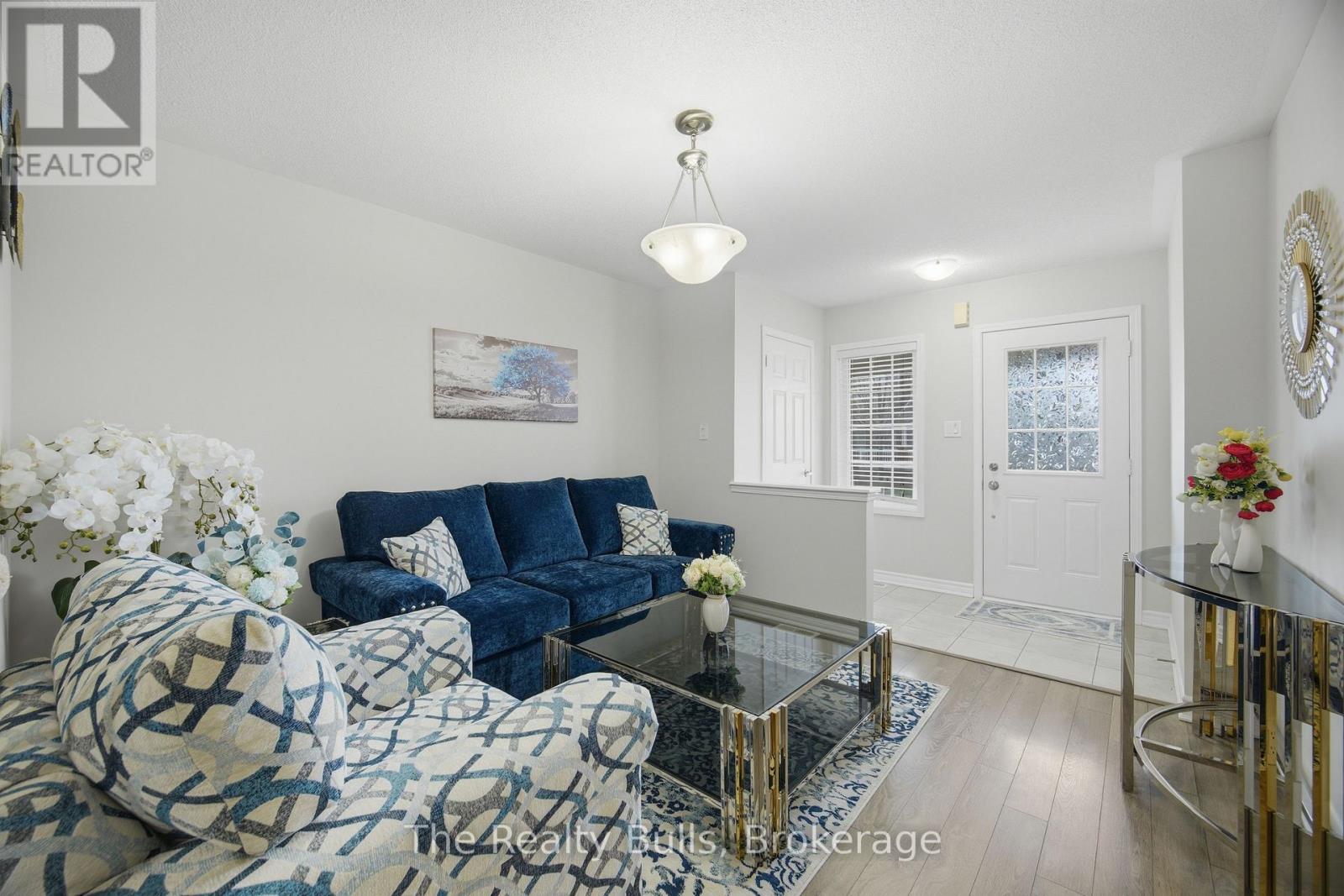 37 Lothbury Drive NW, Brampton, Ontario  L7A 4G6 - Photo 9 - W13071156