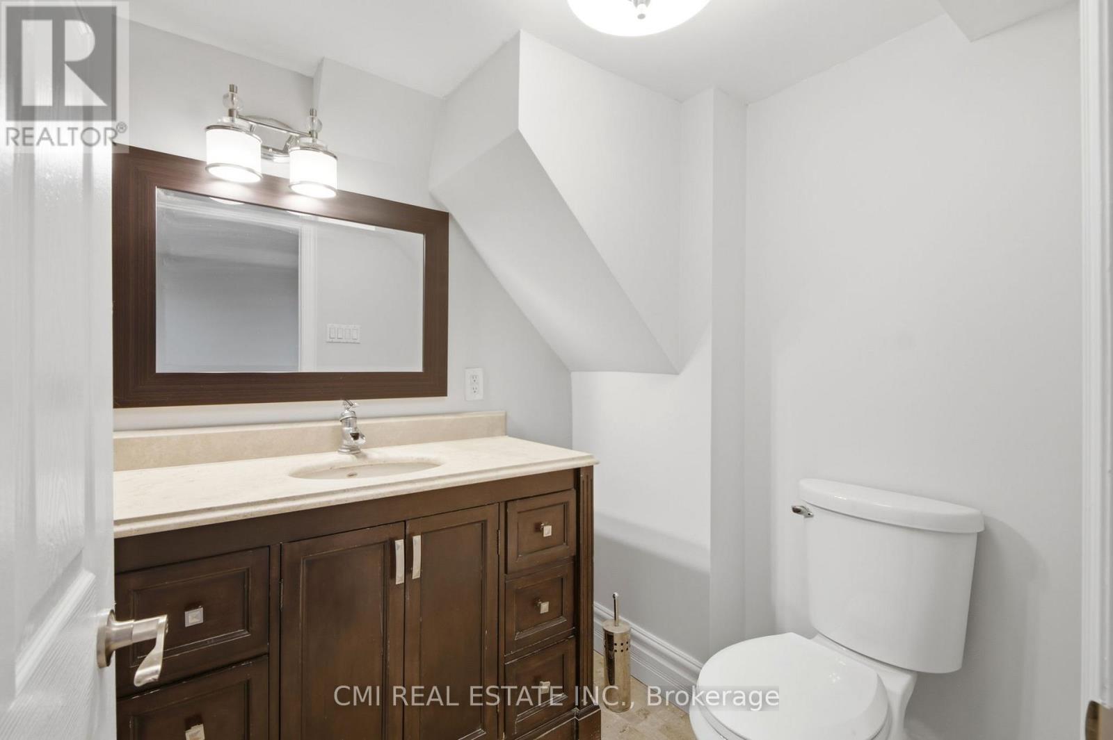 120 Northland Avenue, Toronto, Ontario  M6N 2E2 - Photo 23 - W13071174
