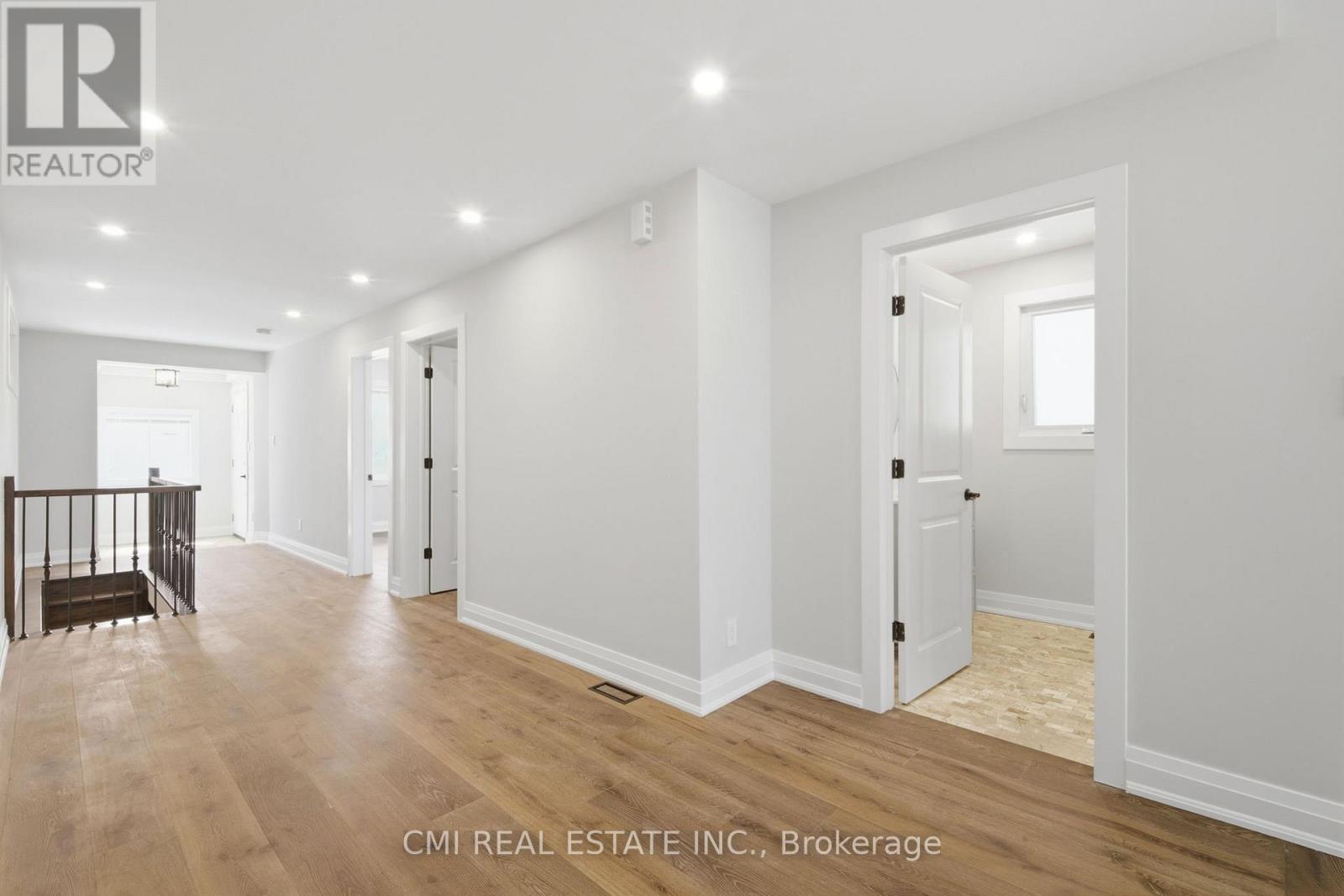 120 Northland Avenue, Toronto, Ontario  M6N 2E2 - Photo 7 - W13071174