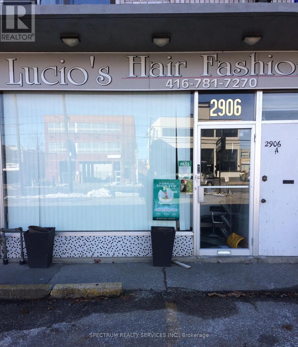 2906 Dufferin Street, Toronto, Ontario  M6B 3S8 - Photo 6 - W13071176