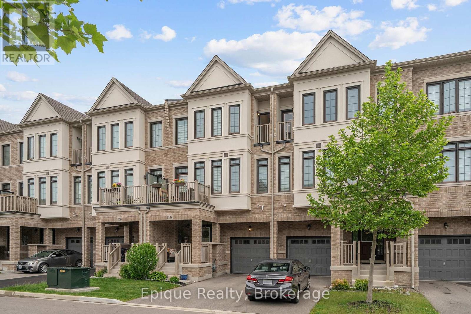 1158 Restivo Lane, Milton, Ontario  L9E 1K1 - Photo 2 - W13071216
