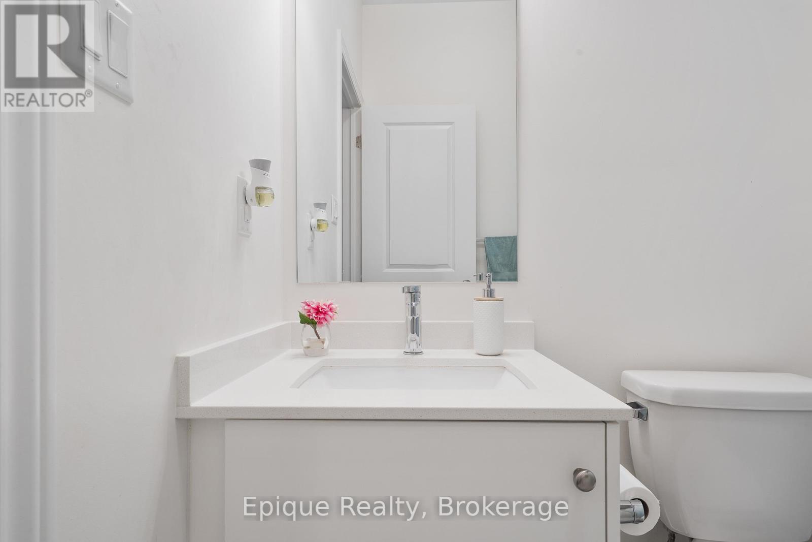 1158 Restivo Lane, Milton, Ontario  L9E 1K1 - Photo 33 - W13071216