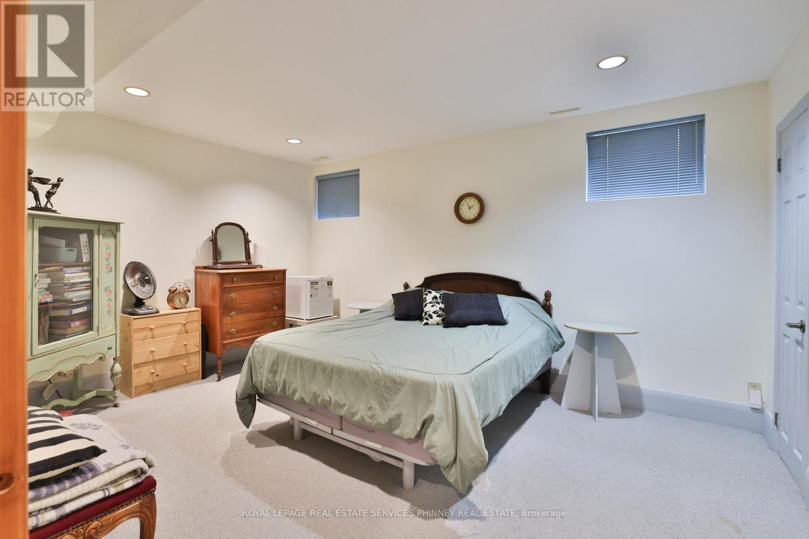 935 Red Pine Crescent, Mississauga, Ontario  L5H 4E7 - Photo 24 - W13071254