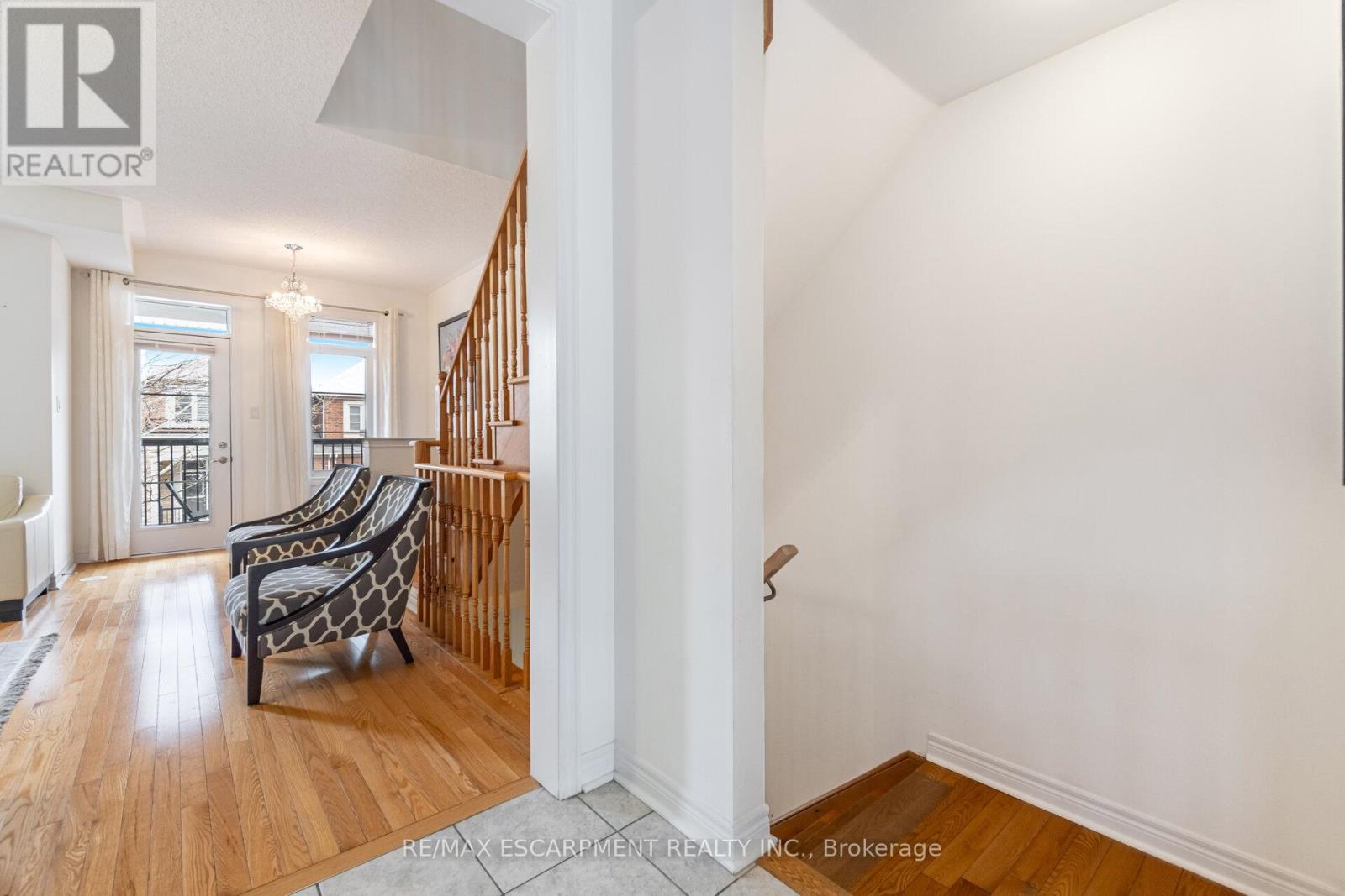 3062 Eberly Woods Drive, Oakville, Ontario  L6M 0T5 - Photo 14 - W13071258